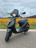 Piaggio Zip, Fietsen en Brommers, Scooters | Piaggio, Ophalen, Maximaal 45 km/u, Zip, Zo goed als nieuw