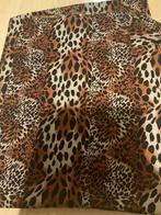 Tijger print lapje stof chiffon roestbruin/zwart/beige, Hobby en Vrije tijd, Stoffen en Lappen, 120 cm of meer, Zwart, Nieuw, Ophalen of Verzenden