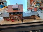 Mooi oud station in ho, Hobby en Vrije tijd, Modeltreinen | H0, Gebruikt, Gelijkstroom of Wisselstroom, Brug, Tunnel of Gebouw