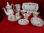 Royal Albert Sweet Violets zes persoons servies, Antiek en Kunst, Antiek | Servies los, Ophalen of Verzenden