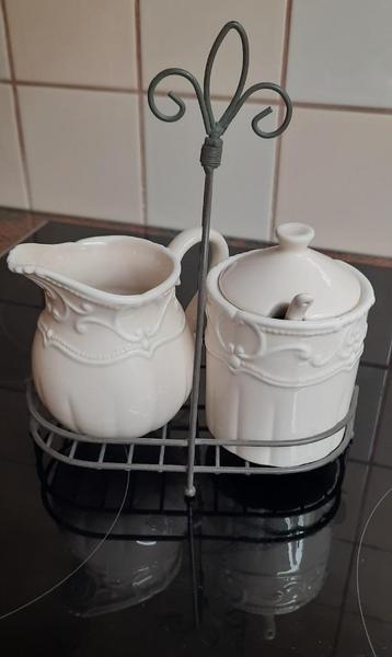 landelijke suiker en melk set - countryfield - gebroken wit beschikbaar voor biedingen
