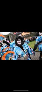 Carnavals pakken thema china!, Ophalen