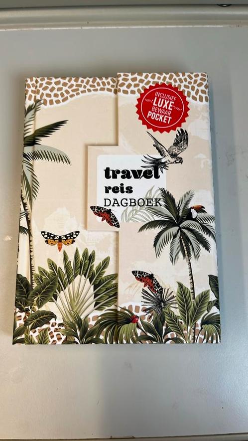 Travel reisdagboek, Boeken, Reisgidsen, Zo goed als nieuw, Europa, Capitool, Ophalen