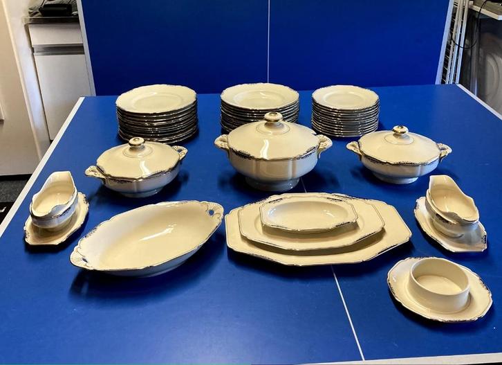 servies vintage H & G Selb Bavaria Germany Henrich, Antiek en Kunst, Antiek | Servies compleet, Ophalen of Verzenden