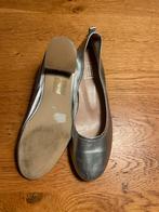 Zilveren pumps maat 40 - feestdagen!, Ophalen, Zo goed als nieuw, Overige kleuren, Pumps