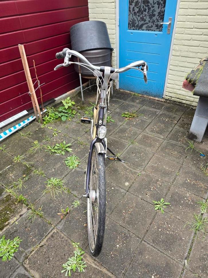 Damesfiets ( BATAVUS VERONA ), Fietsen en Brommers, Fietsen | Dames | Damesfietsen, Zo goed als nieuw, Batavus, Versnellingen