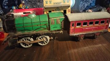 Hornby trein + wagon opwindbaar 1950 beschikbaar voor biedingen