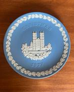 Wedgwood Jasperware Christmas bord 1977, Antiek en Kunst, Ophalen of Verzenden