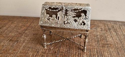 Zeer fraai Antiek Zilveren bureau., Antiek en Kunst, Antiek | Goud en Zilver, Zilver, Ophalen of Verzenden