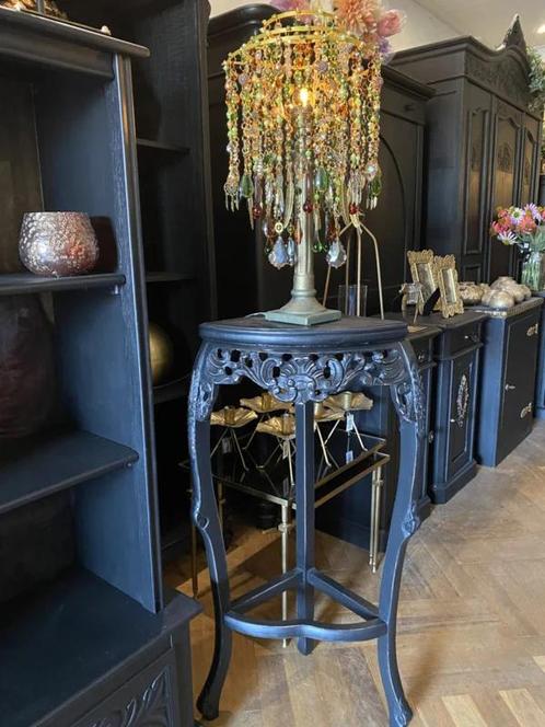 Hoge plantentafel zwart unieke hoektafel pied de stalle VdlM, Huis en Inrichting, Woonaccessoires | Zuilen en Pilaren, Zo goed als nieuw