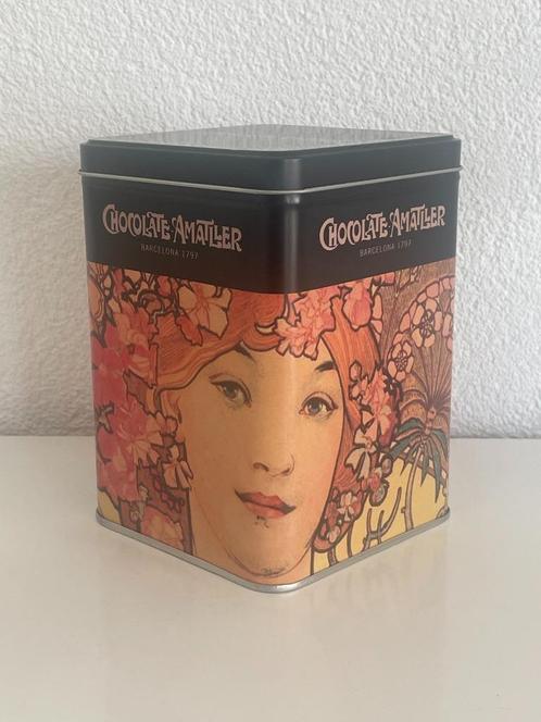 Blik van Chocolate Amatller Barcelona Alfonse Mucha, Verzamelen, Blikken, Gebruikt, Overige, Overige merken, Ophalen of Verzenden