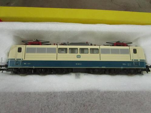 Fleischmann 4381 DB. E.Lok  BR 151 serie vitrinemodel in OVP, Hobby en Vrije tijd, Modeltreinen | H0, Zo goed als nieuw, Locomotief