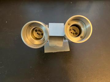 Spot met 2 lichtbronnen - Wand/Plafond beschikbaar voor biedingen