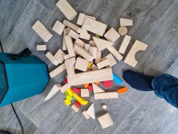 Houten speelplekken  beschikbaar voor biedingen