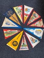 Bijna 50 oude (souvenir) wimpels .., Ophalen of Verzenden, Zo goed als nieuw
