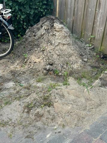 Geld toe! (Tuin)aarde beschikbaar voor biedingen