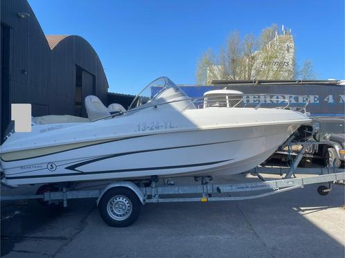 Wordt 7/8 verwacht! Beneteau Flyer 550 sundeck + 115 pk, Watersport en Boten, Vis- en Consoleboten, Zo goed als nieuw, 70 pk of meer