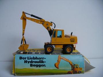 Liebherr A921 serie B  graafmachine Gescha 1/50 beschikbaar voor biedingen