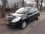 Renault Clio 1.2-16V + NIEUW APK + Airco + Trekhaak - KOOPJE, Auto's, Renault, Voorwielaandrijving, 74 pk, Zwart, 4 cilinders