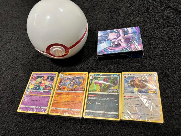 Pokémon lot met 5 complete speeldecks uit 2022, Hobby en Vrije tijd, Verzamelkaartspellen | Pokémon, Zo goed als nieuw, Ophalen of Verzenden