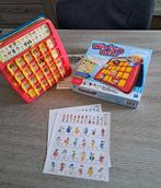 Wie is het? Met extra bladen..., Hobby en Vrije tijd, Gezelschapsspellen | Bordspellen, Ophalen of Verzenden, Zo goed als nieuw