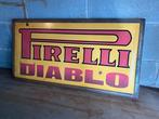 PIRELLI reclame bord   82x42 cm, Ophalen of Verzenden, Gebruikt, Reclamebord