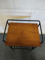 Vintage lectuurtafel telefoontafel wandkastje, Huis en Inrichting, Woonaccessoires | Krantenbakken en Lectuurbakken, Gebruikt