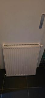 Radiator 70x70 cm, Doe-het-zelf en Verbouw, Verwarming en Radiatoren, 30 tot 80 cm, Radiator, Ophalen of Verzenden, 60 tot 150 cm