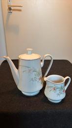 Crown China theepot met melk kannetje, Ophalen of Verzenden