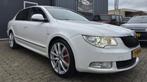 Skoda Superb 3.6 FSI V6 4X4 DSG 2009 Wit, Auto's, Automaat, Wit, Leder, 3597 cc