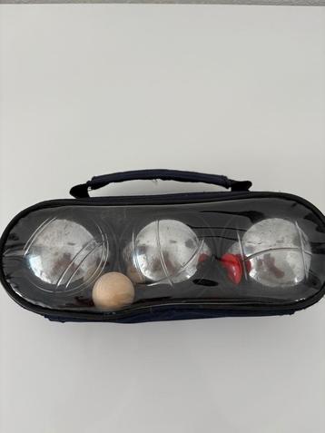 Petanque Set in Tas beschikbaar voor biedingen
