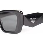 Prada  PR 08YS 1AB5S0 - Zonenbril B Grade, Prada, Gebruikt, Support@prada.com, Prada S.p.A., 1 Via A. Manzoni, 
20121 Milan
Italy