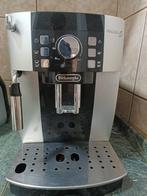 DeLonghi koffie machine, Witgoed en Apparatuur, Koffiezetapparaten, Ophalen, Zo goed als nieuw, Koffiemachine
