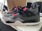 Air Jordan 4 Retro Grey BQ7669-061 Maat 35, Jongen of Meisje, Schoenen, Nieuw, Ophalen of Verzenden
