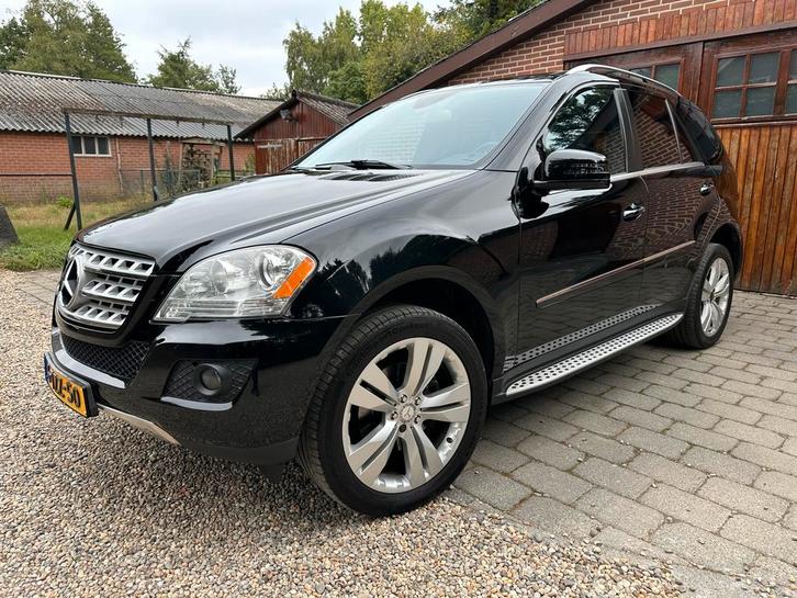 Mercedes-Benz ML-350 - Vol opties!! -, Auto's, Mercedes-Benz, Particulier, M-Klasse, ABS, Achteruitrijcamera, Airbags, Airconditioning