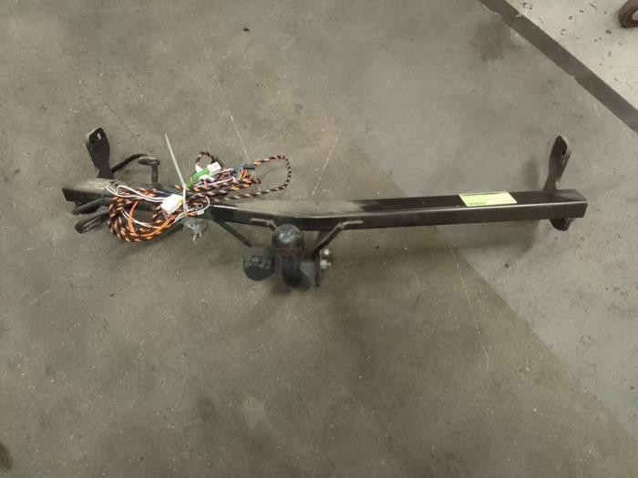 Trekhaak van een Citroen C3, Auto-onderdelen, Ophanging en Onderstel, Citroën, Gebruikt, 3 maanden garantie, Ophalen of Verzenden