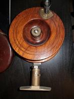 Antieke houten visreel, Watersport en Boten, Hengelsport | Algemeen, Verzenden, Gebruikt, Molen