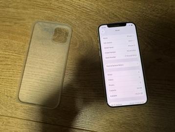 iPhone 12 wit 64GB met case beschikbaar voor biedingen