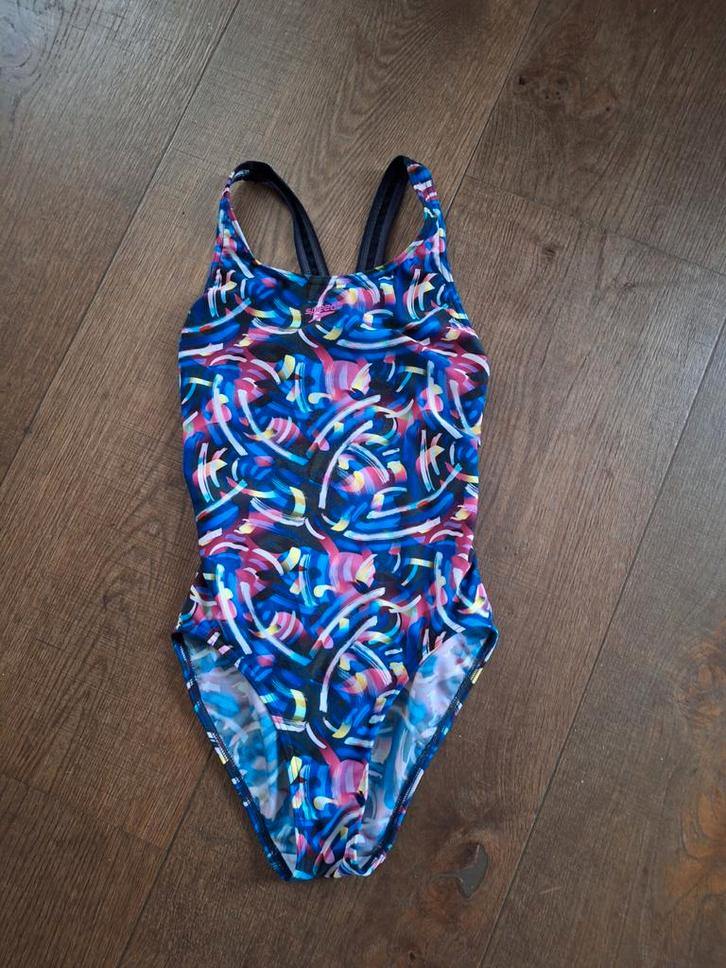 Speedo Badpak Maat 152 - Zo goed als nieuw!, Kinderen en Baby's, Kinderkleding | Kinder-zwemkleding, Zo goed als nieuw, Badpak