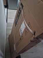 Piranha Emperor bureau nieuw in doos, Huis en Inrichting, Bureaus, Ophalen, Nieuw, Bureau
