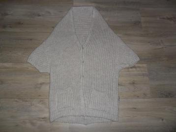 Expresso Beige Oversized Gehaakt Vest Met Drukknopen Maat L beschikbaar voor biedingen