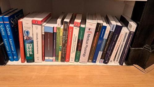 Boeken geneeskunde studie Leiden, Boeken, Partijen en Verzamelingen, Zo goed als nieuw, Ophalen of Verzenden