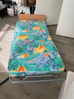 Te koop: logeerbed opklapbaar, Huis en Inrichting, Slaapkamer | Bedden, Ophalen, Eenpersoons, 190 cm of minder, Zo goed als nieuw