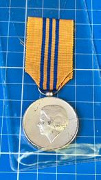 INHULDIGINGS MEDAILLE KON BEATRIX 1980, Ophalen of Verzenden