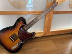 OCCASION Fender Acoustasonic Telecaster 2010 Sunburst, Ophalen, Fender Musical Instruments Corporation, 17600 N. Perimeter Drive, Suite 100, Scottsdale AZ 85255-5435, United States