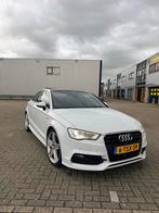 Audi A3 LIMOUSINE Pro 3x S-Line 1.4 TFSI | PANO, Auto's, Audi, 4 cilinders, Leder en Stof, Wit, Origineel Nederlands
