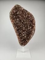 Agaat met kwarts op standaard