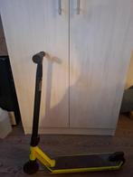 Stunt step, Fietsen en Brommers, Steps, Ophalen, Gebruikt, Gewone step, Oxelo (Decathlon)