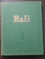 Bali Atlas Kebudajaan, Ophalen of Verzenden, Gelezen