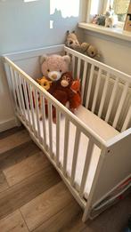 Ikea SUNDVIK Babybedje, wit, 60x120 cm, Kinderen en Baby's, Kinderkamer | Complete kinderkamers, Ophalen, Zo goed als nieuw, Jongetje of Meisje